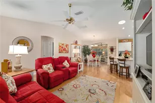 9430 SE 177th Simons Ln, The Villages, FL 32162 - Photo 5