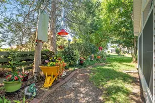 9430 SE 177th Simons Ln, The Villages, FL 32162 - Photo 25