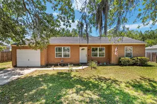 18 Olive Cir, Ocala, FL 34472 - Photo 3