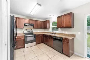 14422 SE 27th Ct, Summerfield, FL 34491 - Photo 9
