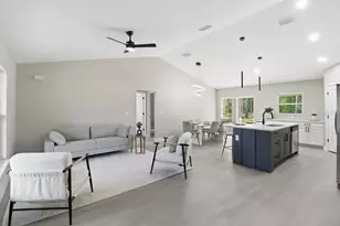 1940 W Quaker Ln, Citrus Springs, FL 34434 - Photo 5