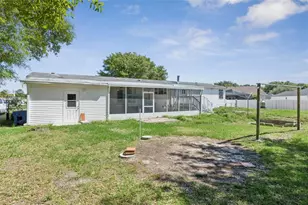 575 Lindsey Dr, Lakeland, FL 33809 - Photo 57
