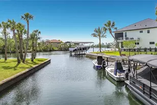 1637 SE Paradise Cir, Crystal River, FL 34429 - Photo 45