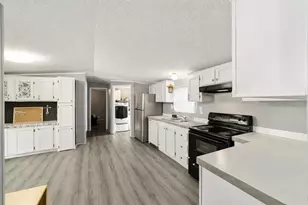 13261 NE 155th Ln, Fort Mc Coy, FL 32134 - Photo 11