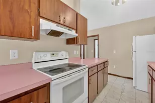 40248 Orange Cir, Lady Lake, FL 32159 - Photo 11