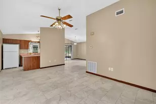 40248 Orange Cir, Lady Lake, FL 32159 - Photo 5