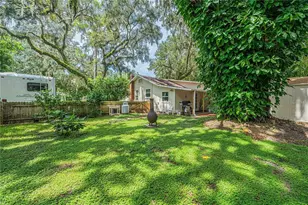 12369 SE 130th Ct, Ocklawaha, FL 32179 - Photo 15