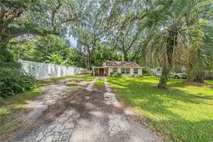12369 SE 130th Ct, Ocklawaha, FL 32179 - Photo 13