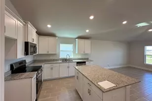 12535 NE 48th Ter, Oxford, FL 34484 - Photo 17