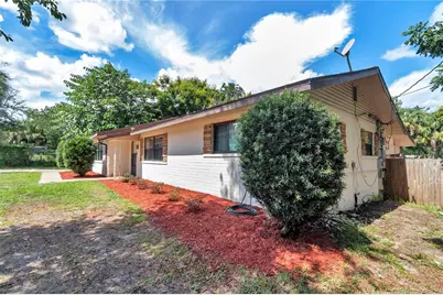 2433 NE 2nd Street, Ocala, FL 34470 - Photo 11