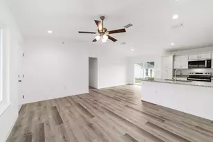 691 NE 130th Ct, Silver Springs, FL 34488 - Photo 9