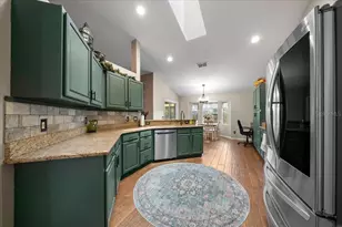 11985 SE 123rd Ave, Ocklawaha, FL 32179 - Photo 15