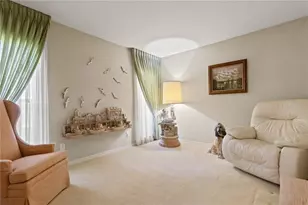 12001 Granada Pl, Weeki Wachee, FL 34614 - Photo 37