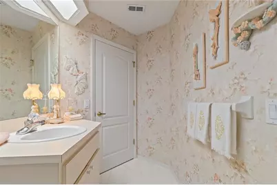 12001 Granada Place, Weeki Wachee, FL 34614 - Photo 35