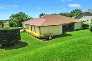 12001 Granada Pl, Weeki Wachee, FL 34614 - Photo 7