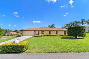 12001 Granada Pl, Weeki Wachee, FL 34614 - Photo 49