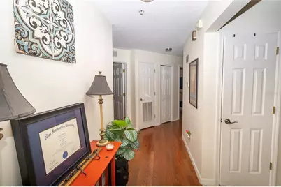 4215 SW 31st Drive #201, Gainesville, FL 32608 - Photo 3