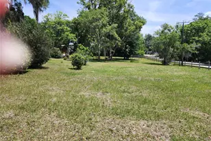 1427 NE 10th St, Ocala, FL 34470 - Photo 35