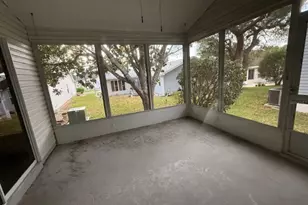1109 Monterey Ln, Lady Lake, FL 32159 - Photo 11