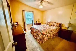 1820 W Schwartz Blvd, Lady Lake, FL 32159 - Photo 19