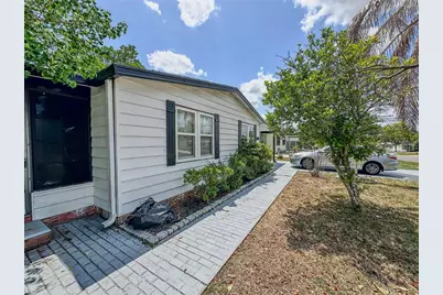 1820 W Schwartz Boulevard #8, Lady Lake, FL 32159 - Photo 5