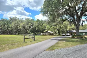 2672 SE 35th St, Sumterville, FL 33585 - Photo 23