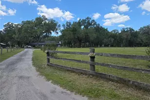 2672 SE 35th St, Sumterville, FL 33585 - Photo 23