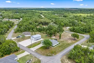 1348 W McNeal Dr, Dunnellon, FL 34431 - Photo 5