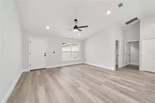 13737 SW 114th Pl, Dunnellon, FL 34432 - Photo 9