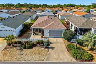 1402 Bunker Ln, The Villages, FL 32162 - Photo 3