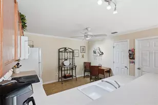 1402 Bunker Ln, The Villages, FL 32162 - Photo 17
