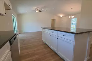 1353 W Cary Dr, Citrus Springs, FL 34434 - Photo 9