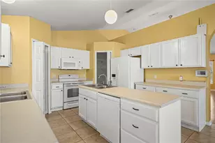 4651 SW 136th Pl, Ocala, FL 34473 - Photo 9