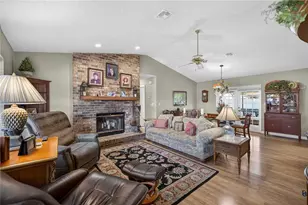 3125 NE 44th Pl, Ocala, FL 34479 - Photo 3