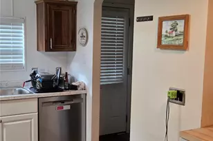 421 Margaret St, Bronson, FL 32621 - Photo 41