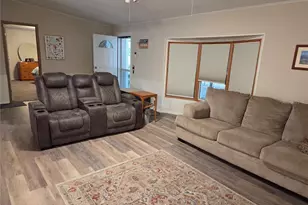 421 Margaret St, Bronson, FL 32621 - Photo 35