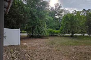 421 Margaret St, Bronson, FL 32621 - Photo 25