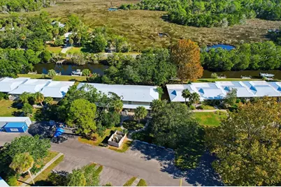 11328 W Bayshore Drive, Crystal River, FL 34429 - Photo 41