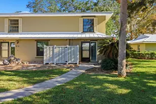 11328 W Bayshore Dr, Crystal River, FL 34429 - Photo 7