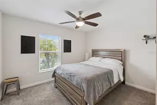 570 Peg Ct, Saint Cloud, FL 34772 - Photo 17