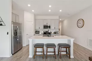 570 Peg Ct, Saint Cloud, FL 34772 - Photo 11