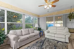 2047 Greenbriar Blvd, Clearwater, FL 33763 - Photo 17