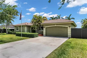 21131 SW 128th Ct, Miami, FL 33177 - Photo 3