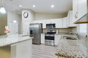 10102 SW 188th Cir, Dunnellon, FL 34432 - Photo 5