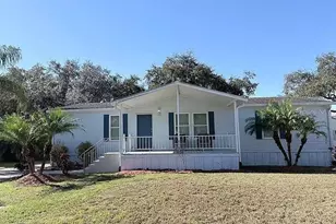 2086 Starboard Dr, Geneva, FL 32732 - Photo 5