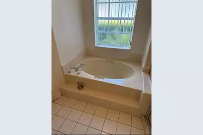 744 Meadow Park Drive, Minneola, FL 34715 - Photo 19
