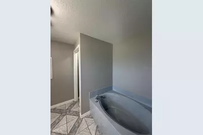 7750 SE 150 Avenue, Morriston, FL 32668 - Photo 9