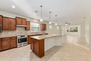 9221 SW 70th Loop, Ocala, FL 34481 - Photo 5