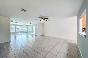 12547 Pine Island Dr, Leesburg, FL 34788 - Photo 15