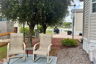 3255 NE 104th Ave, Silver Springs, FL 34488 - Photo 11